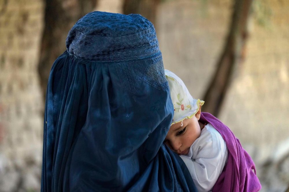 Muslim woman and child in Afghanistan